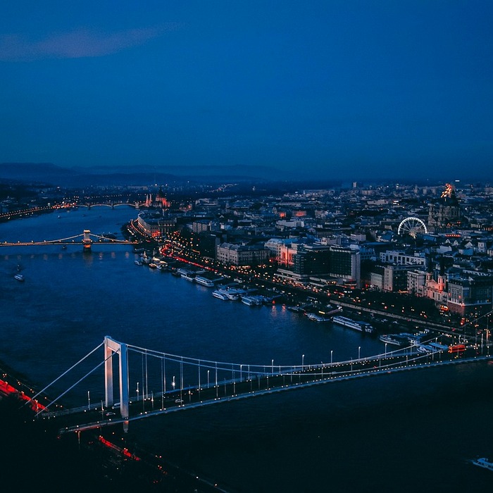 충전소 인프라 확장