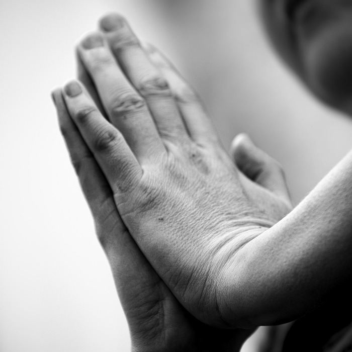 팔 열중쉬어 자세