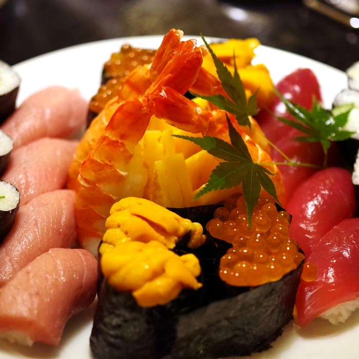 신선한 해산물 초밥