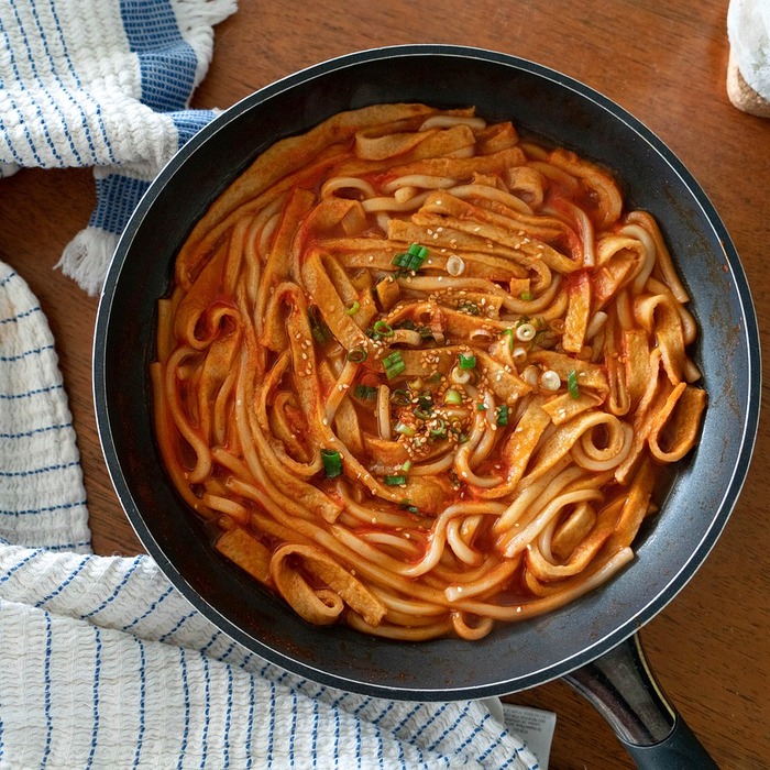 떡볶이 조리 과정